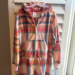 Cat & Jack plaid one pc pjs S 6/7
